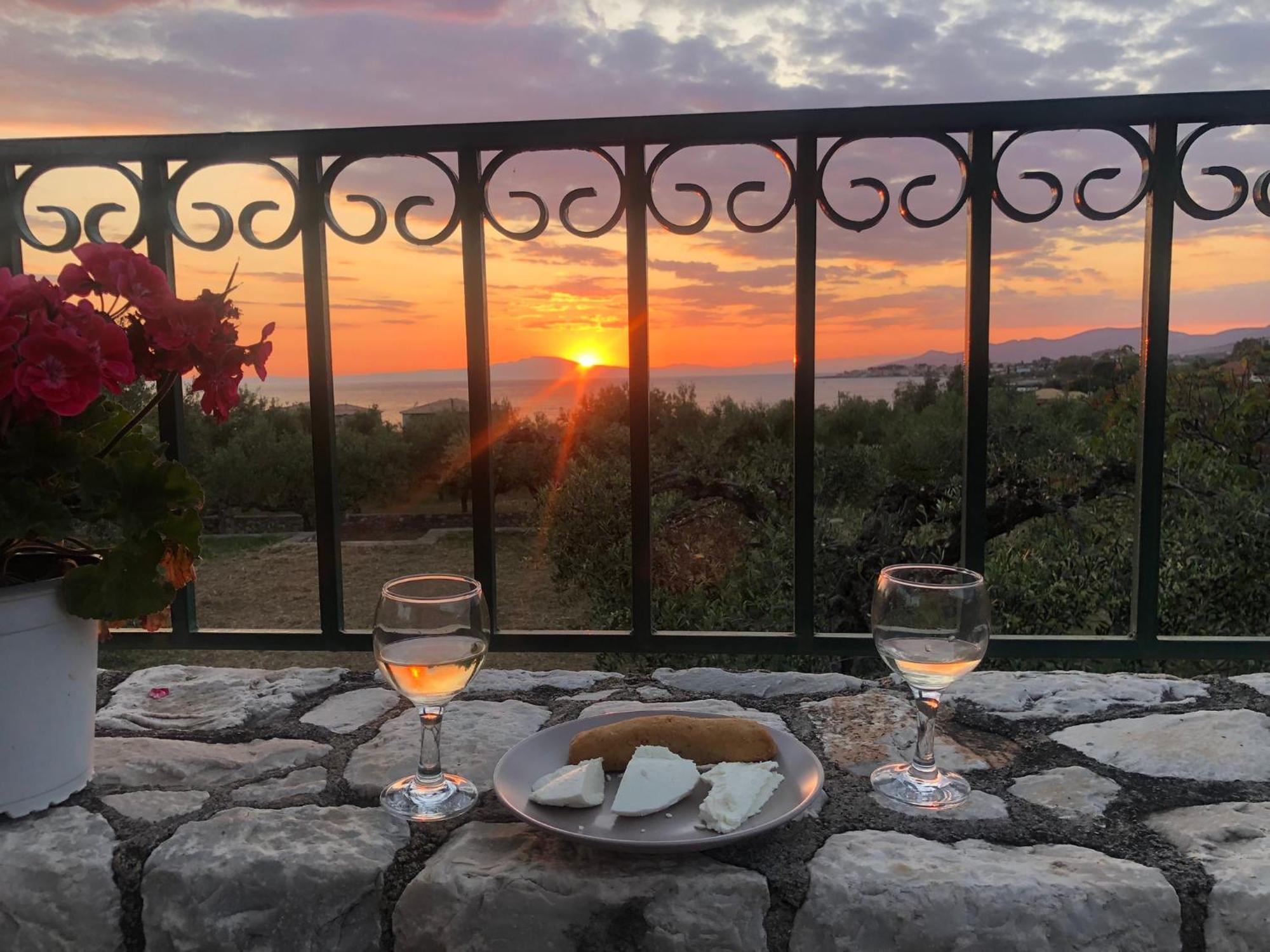 Villa Pefnos Agios Nikolaos  Exteriör bild